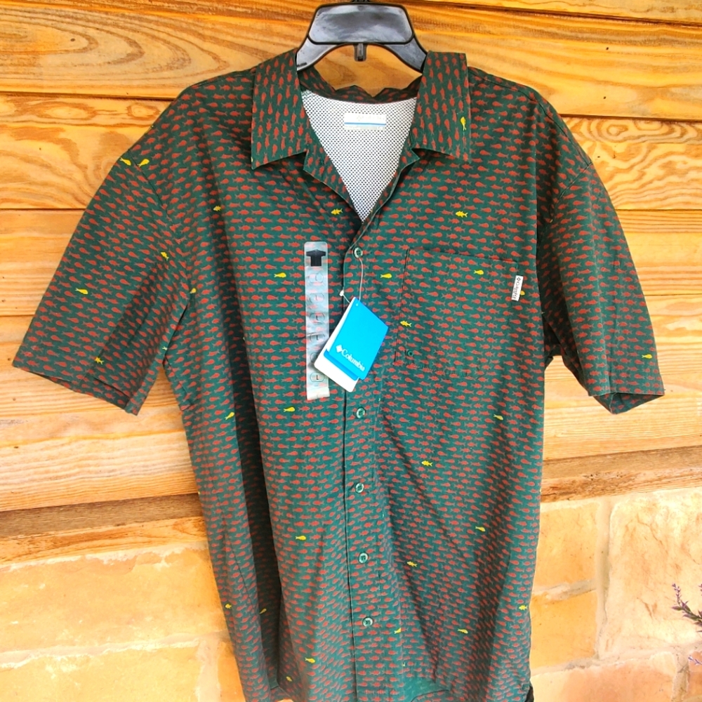 Men's Columbia PFG fish print short sleeve vented fishing shirt size Large